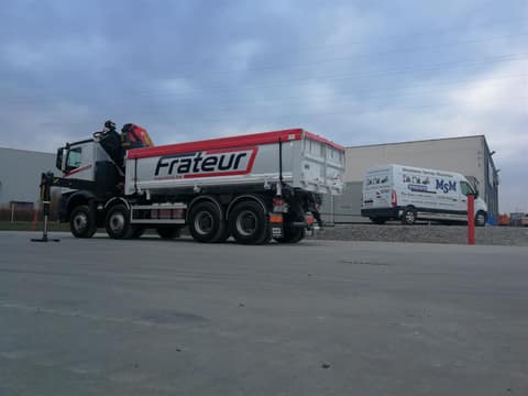 GRUE PK 34002SH & BENNE TYPE WAF — photo 2